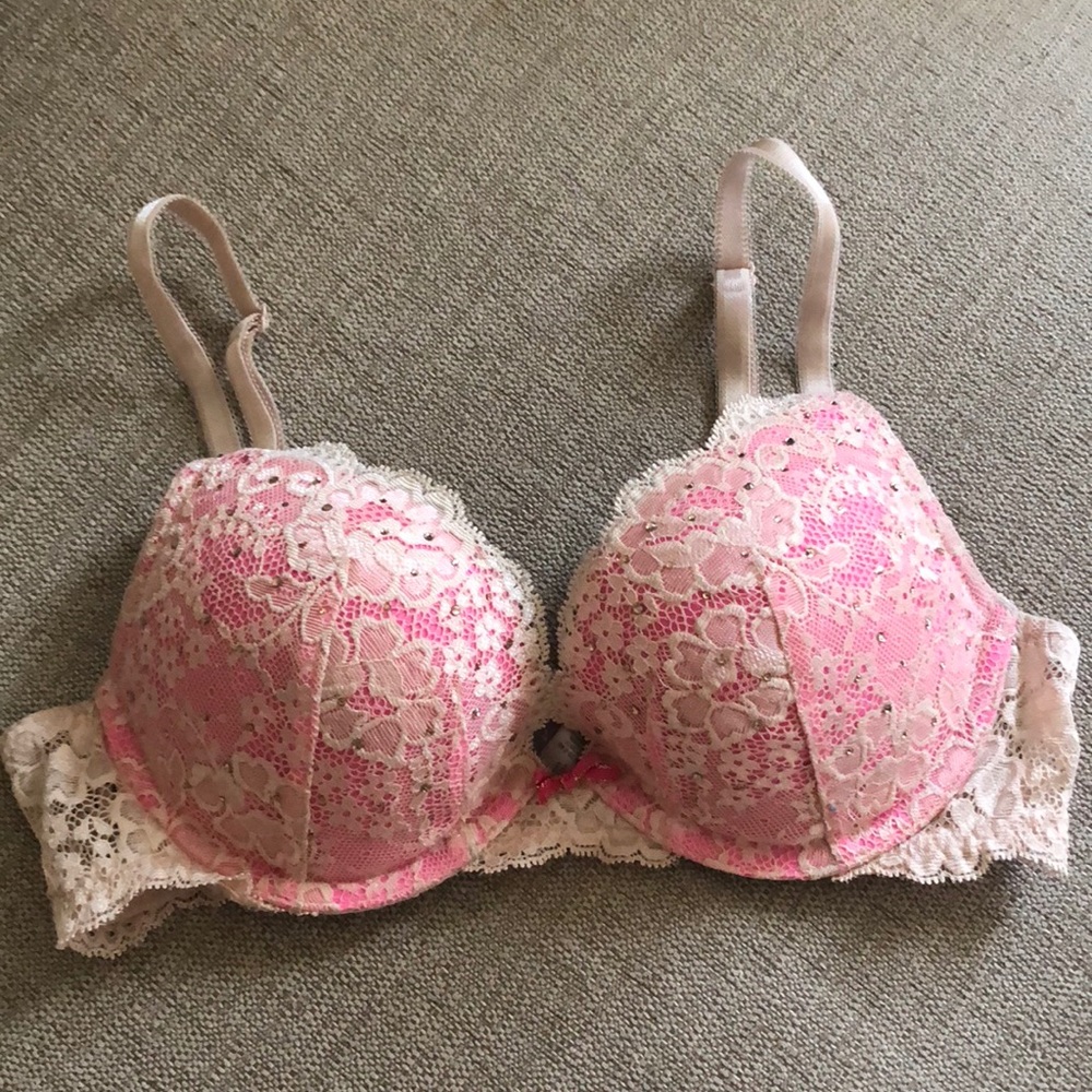 Victoria Secret Push-Up Bra 34B